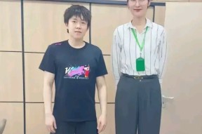 开云-JackeyLove在老鹰比赛中重要助攻，比赛局势复杂引发热议！引发球迷热议的简单介绍